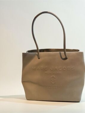 Marc Jacobs Gray Leather Tote with Embossed Logo